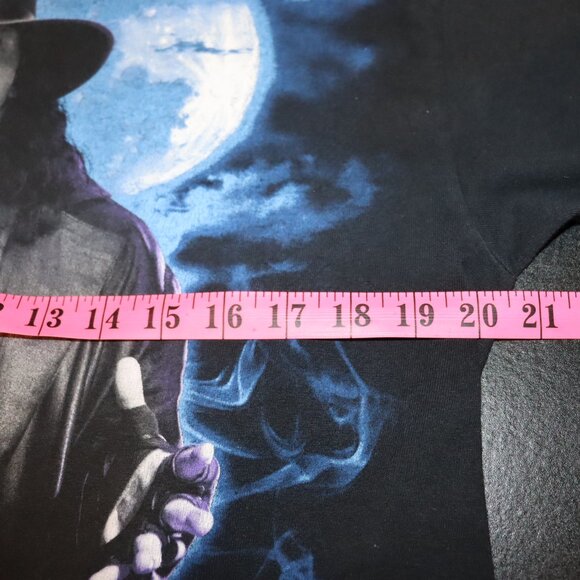 WWE Undertaker T-Shirt M | Made in USA | Rare Piece In Great Condtion. Wrestling - Picture 9 of 10